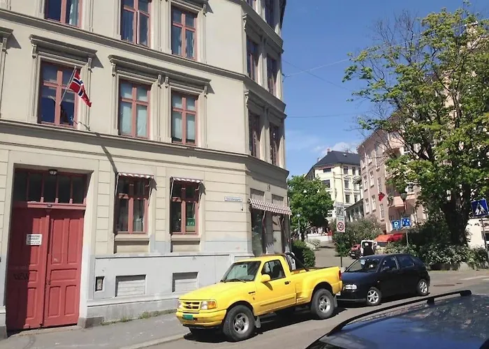 Oslo, Flott Solrik Toppleilighet Med Terrasse Apartment *